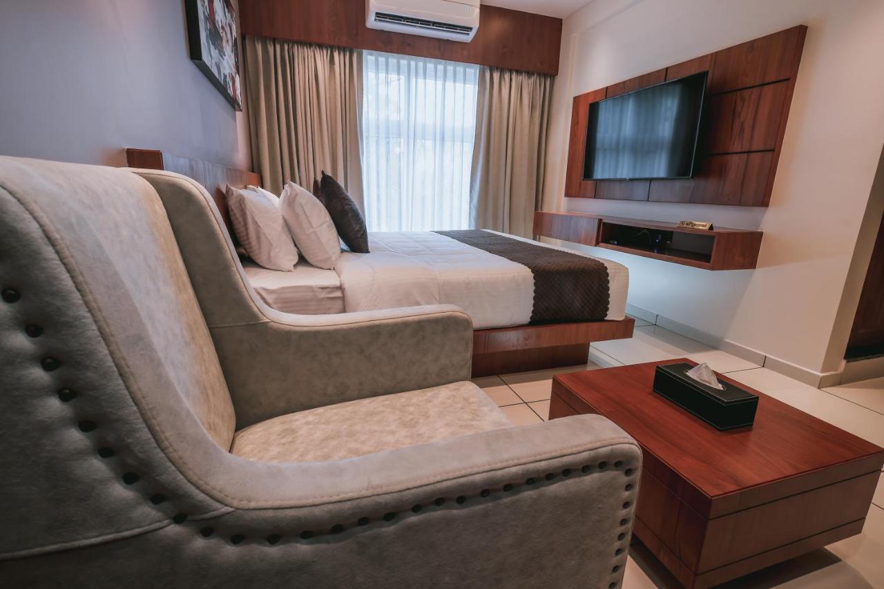 Fortview Suites Kāsaragod Екстериор снимка