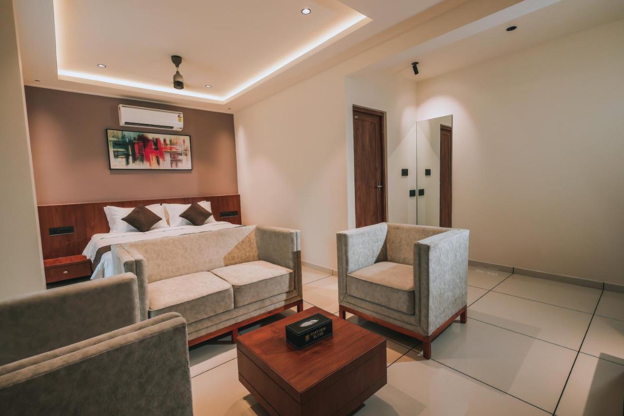 Fortview Suites Kāsaragod Екстериор снимка