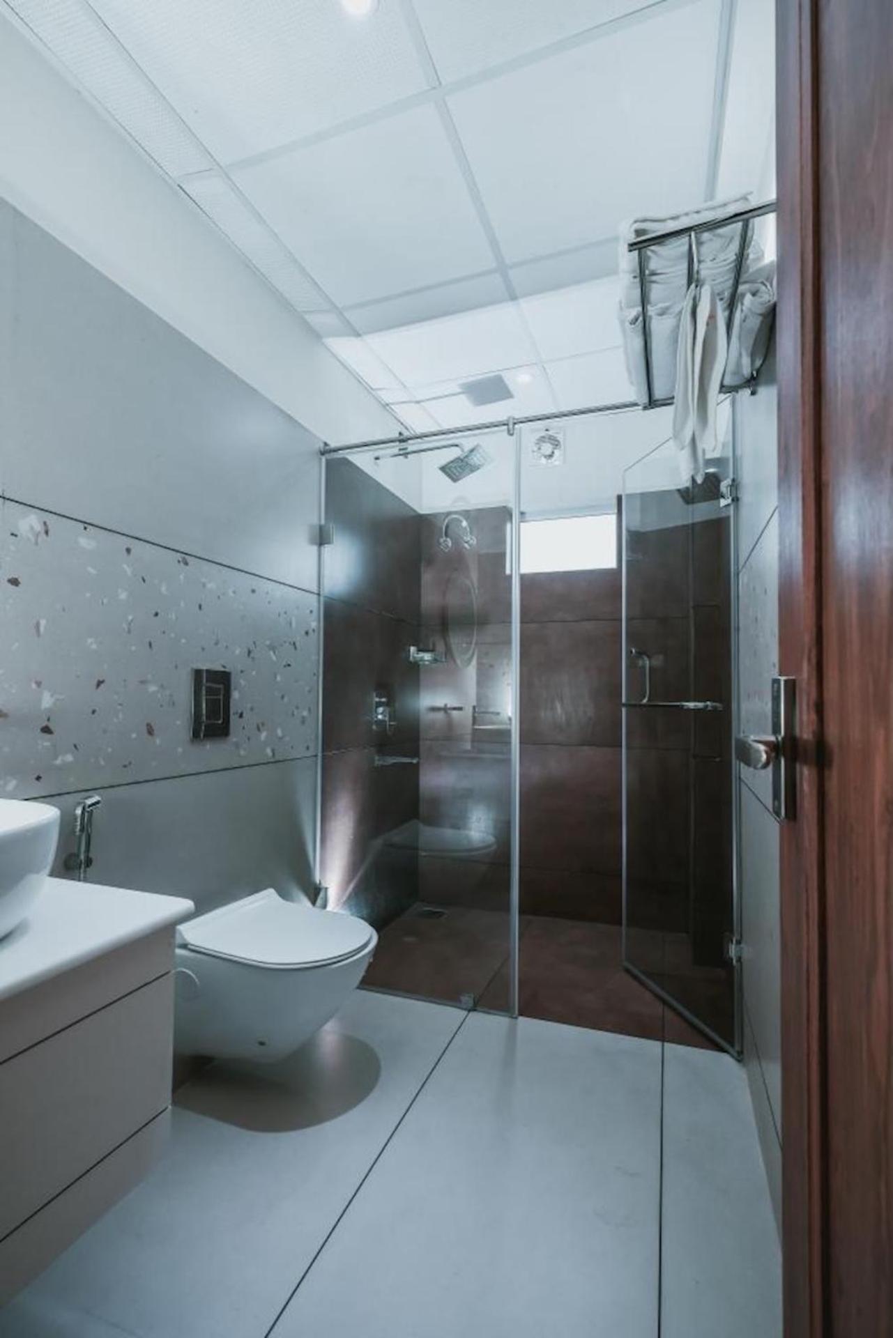 Fortview Suites Kāsaragod Екстериор снимка