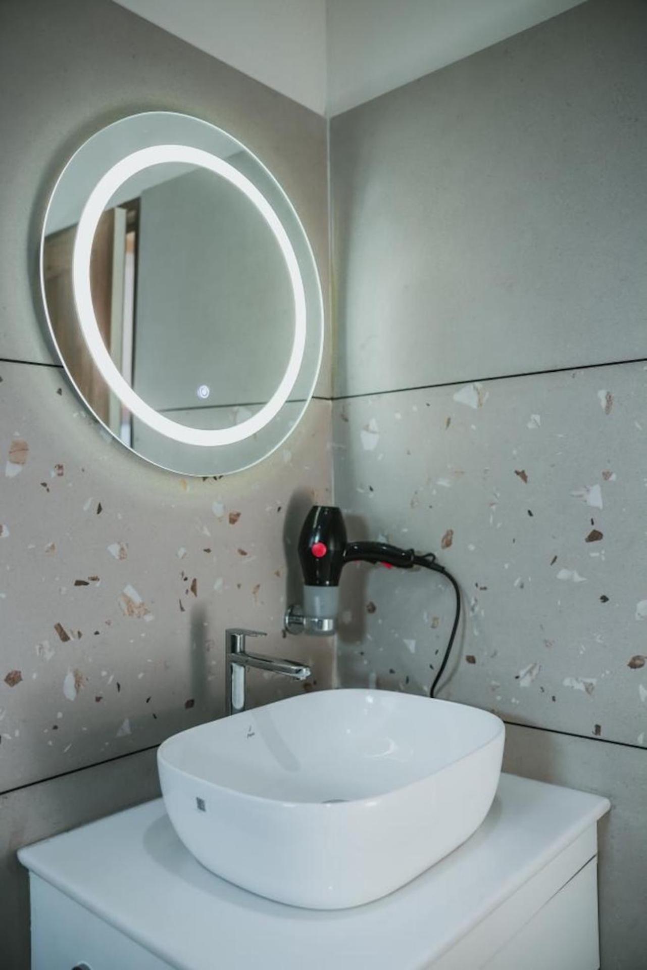 Fortview Suites Kāsaragod Екстериор снимка